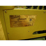 Fender Blues Junior Lacquered Tweed Guitar Amplifier